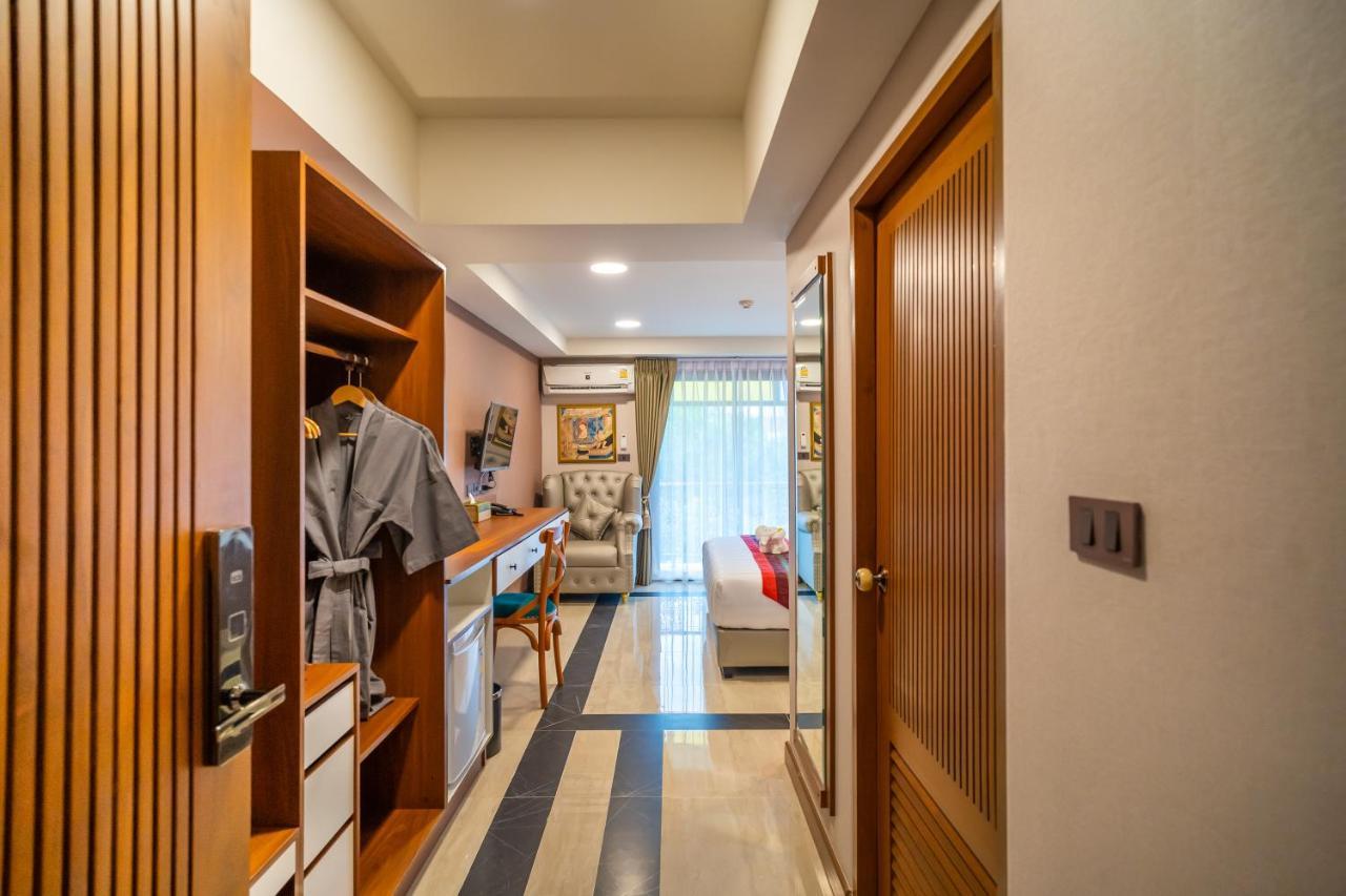 Siri Nakornpink Chiang Mai Hotel Sha Plus Exterior photo