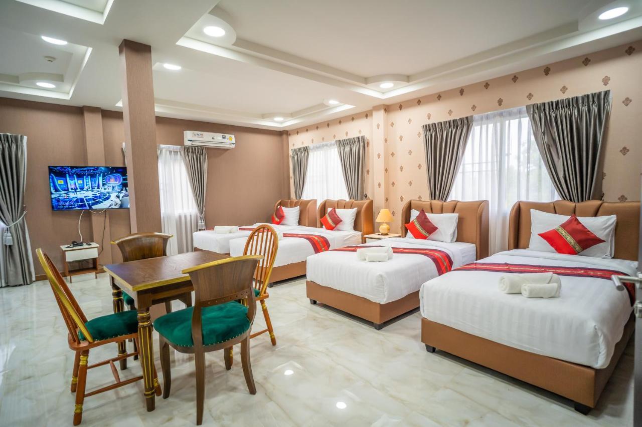Siri Nakornpink Chiang Mai Hotel Sha Plus Exterior photo